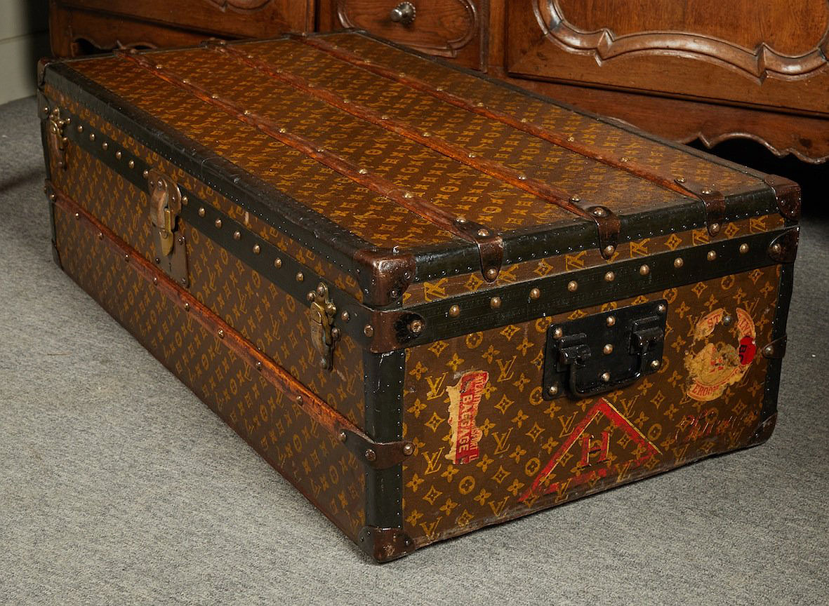 Toronto man finds 120-year-old vintage Louis Vuitton trunk in