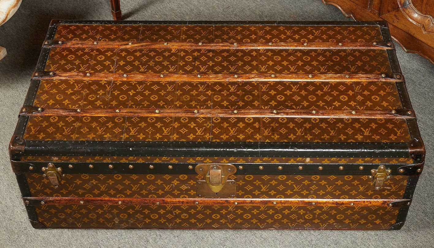 Toronto man finds 120-year-old vintage Louis Vuitton trunk in